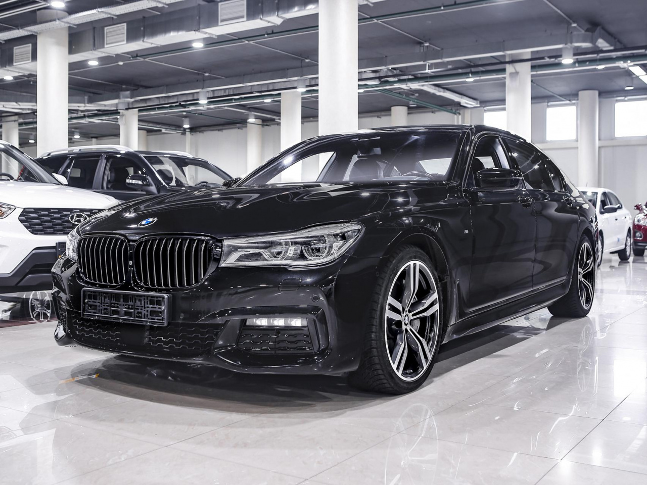 Купить 7 серии с пробегом