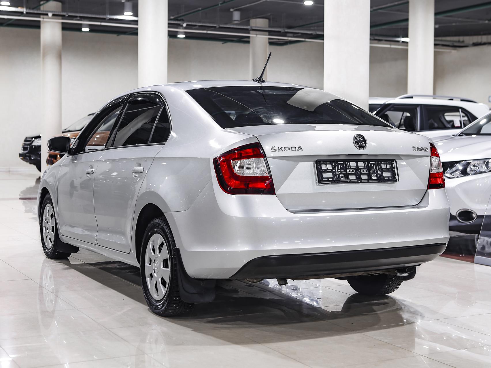 Купить Rapid с пробегом